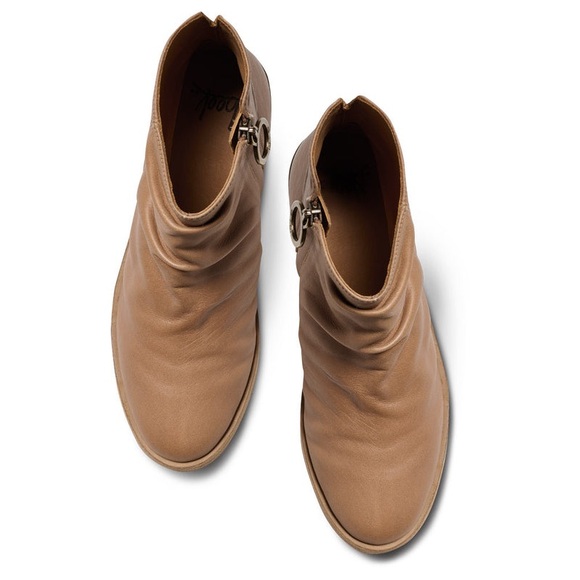 Beek quail leather ankle boot - Picture 4 of 13